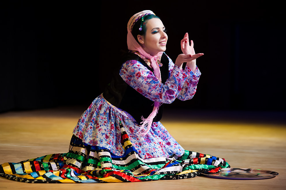 Apsara - Ghasem Abadi (folklorystyczny taniec z Gilanu, płn. Iran) ("Teatr Tańca" Wielkiej Orkiesty Świątecznej Pomocy w ArtBemie)